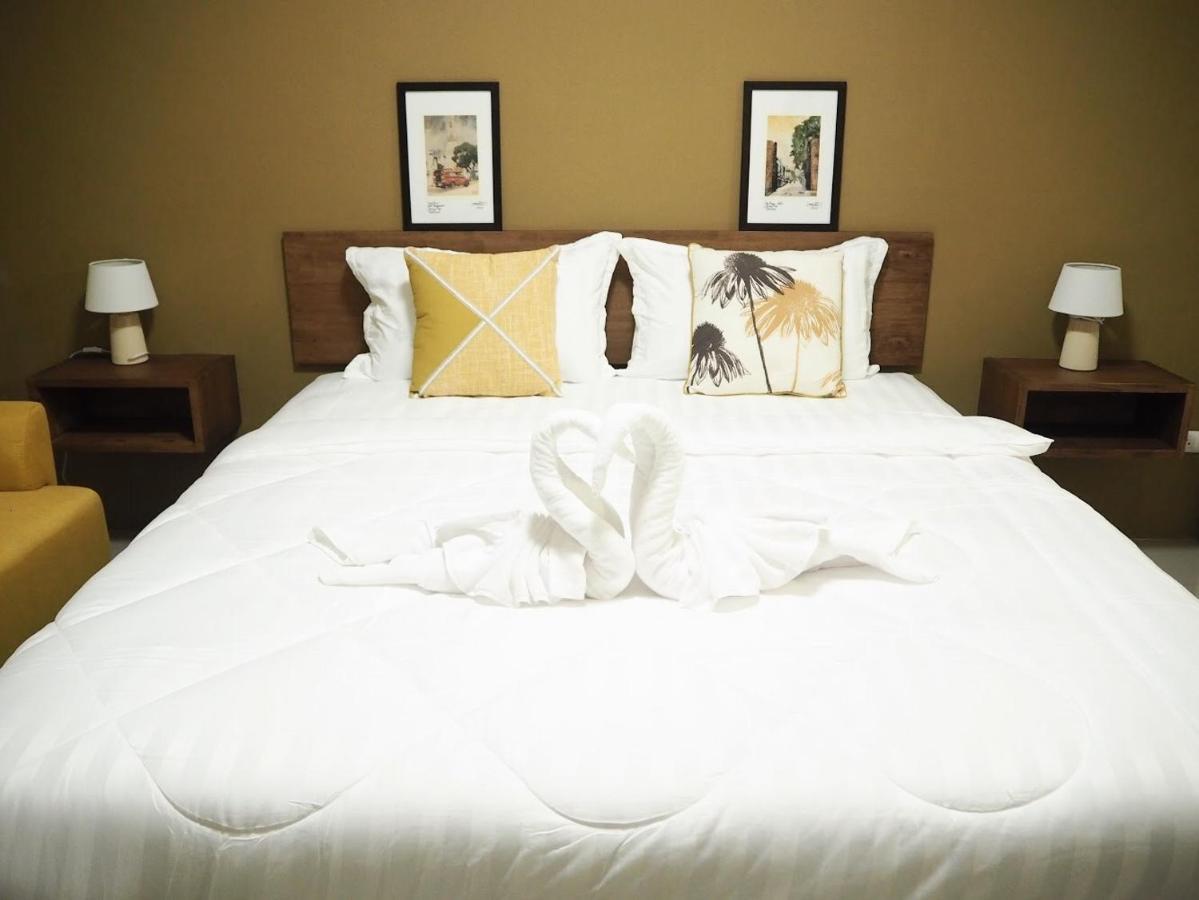 ホテル Bua House Poshtel チエンマイ エクステリア 写真
