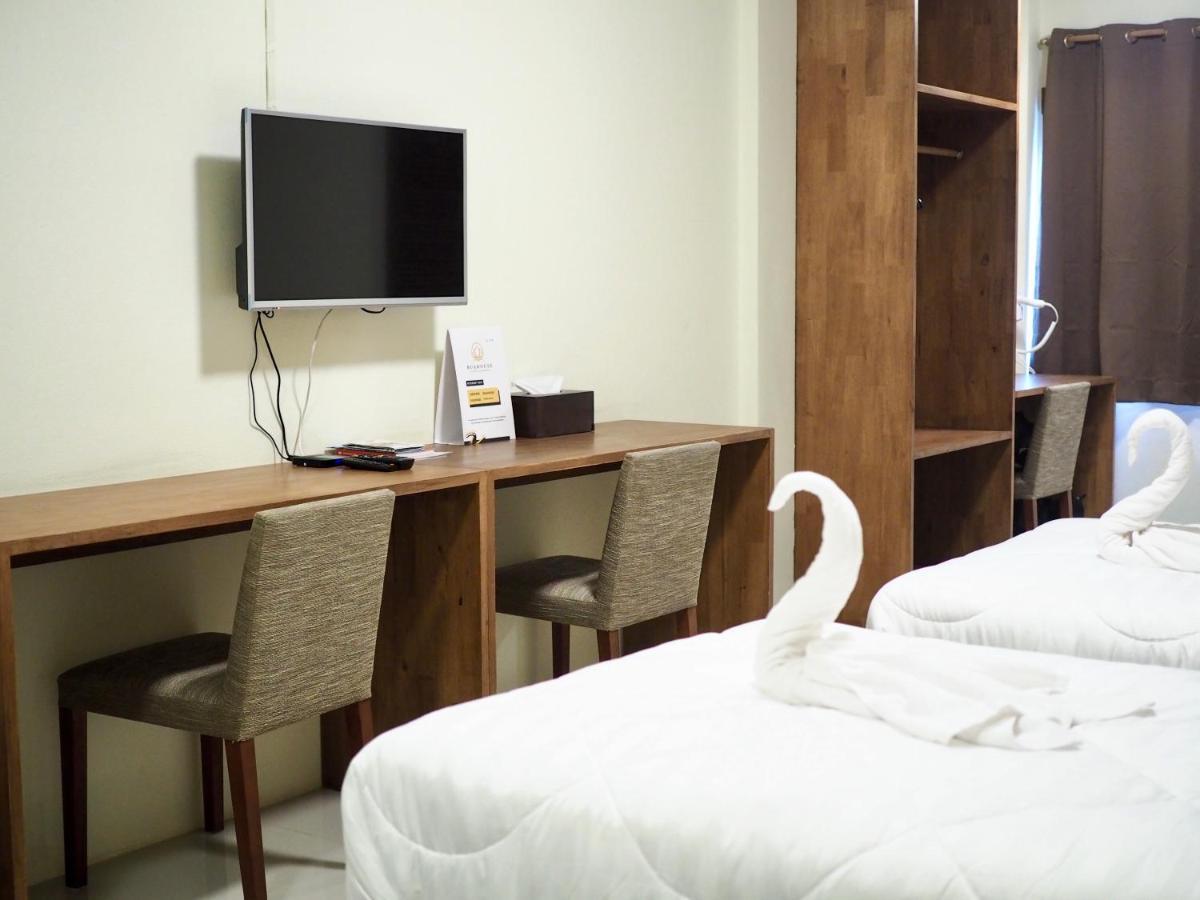 ホテル Bua House Poshtel チエンマイ エクステリア 写真